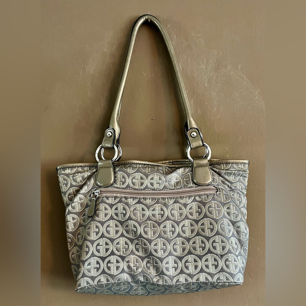Giani Bernini Metallic Grey Tannish Shoulder Bag - Picture 3 of 9